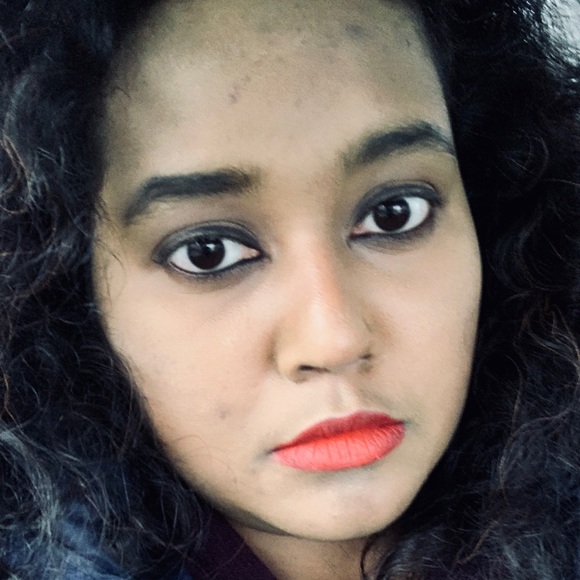 Meet your Posher, Amity - Picture 1 of 1